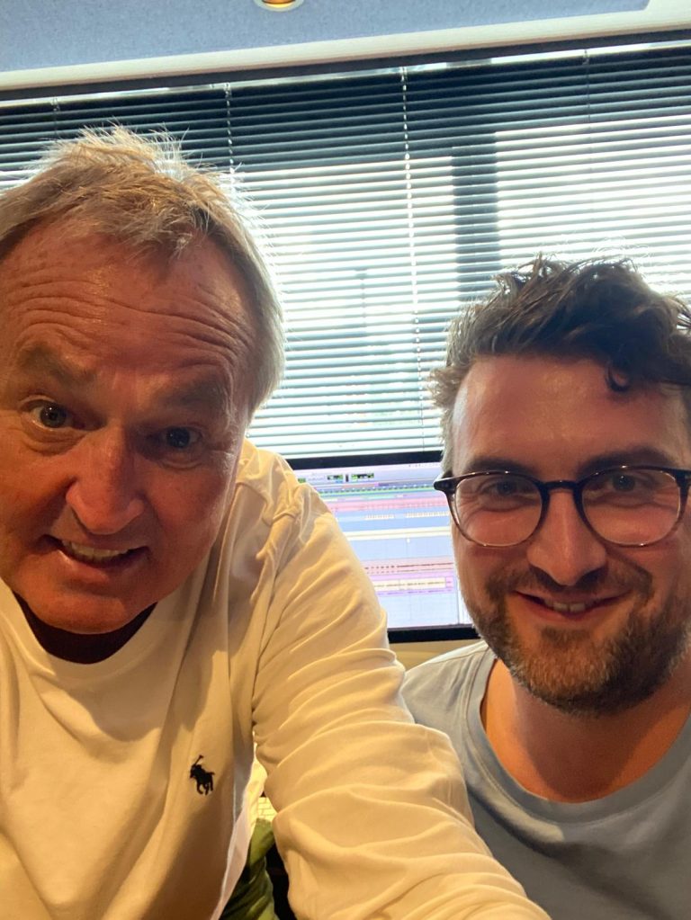 Phil Gregory Returns with New Single “Can’t Resist” — A Celebration Of Love At First Sight